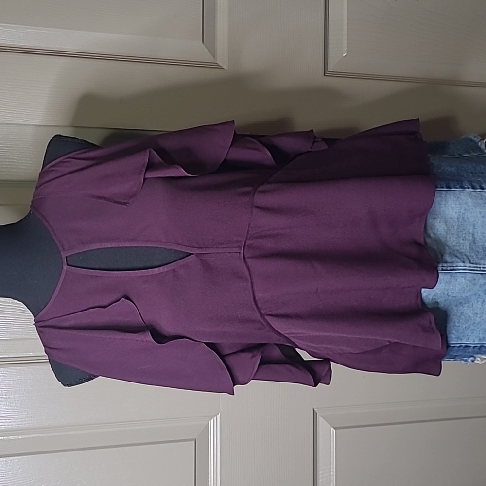 Theory eggplant purple cold shoulder peplum blouse size medium